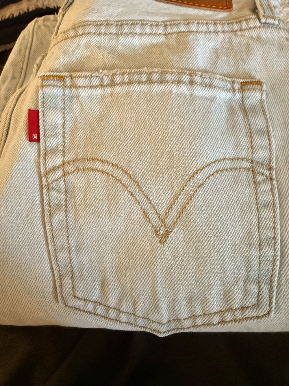 Levi’s rib cage straight ankle, waterless. Size waist 26 length 27.